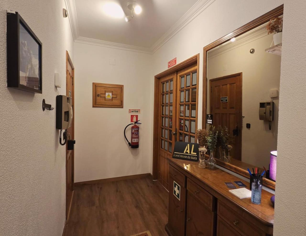 Guest House Da Mata3 Povoa de Varzim Bagian luar foto